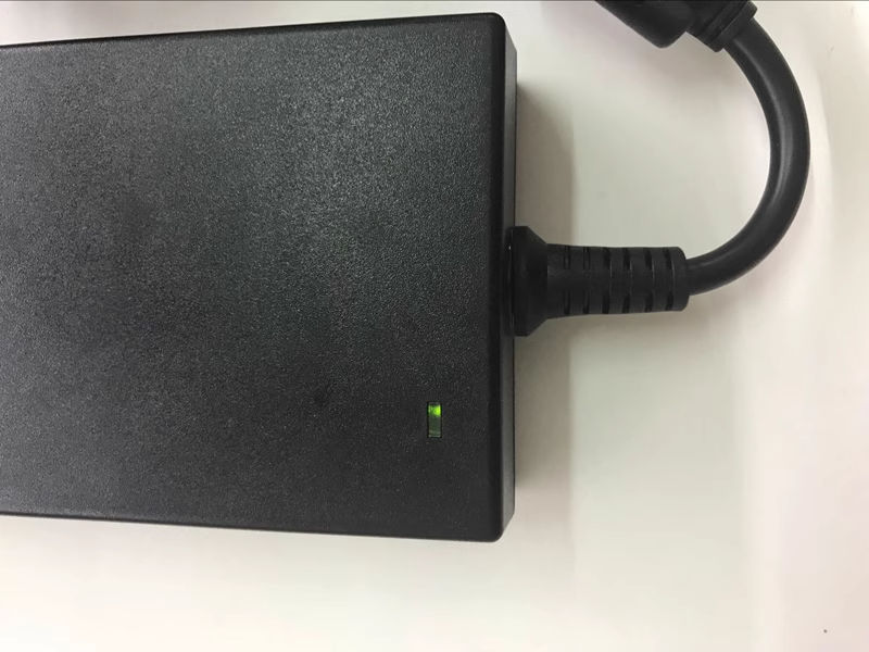 Delta ADP-180MB K 19.5V 9.23A  - огляд і ціна Laptop Charger